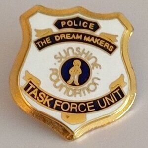 SUNSHINE FOUNDATION PIN Police The Dream Makers Police Badge Pin Shape